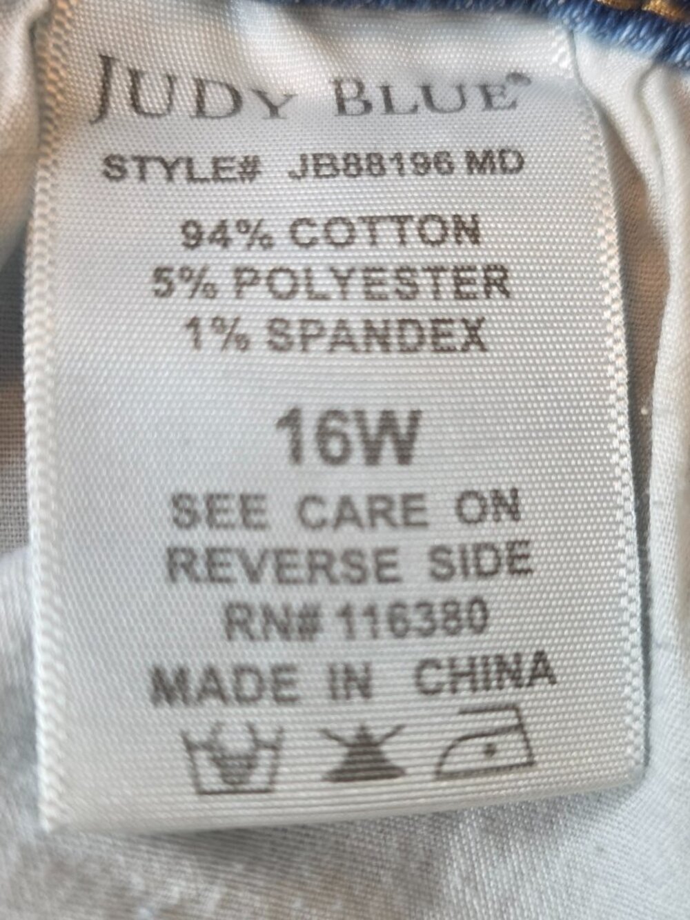 Judy Blue Women's Distressed, Boyfriend Fit Denim Jeans, Size 16W - Picture 6 of 9